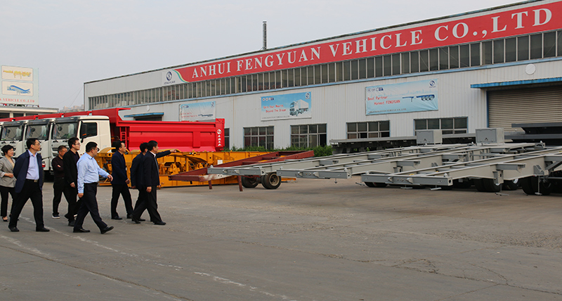 flatbed semi trailer